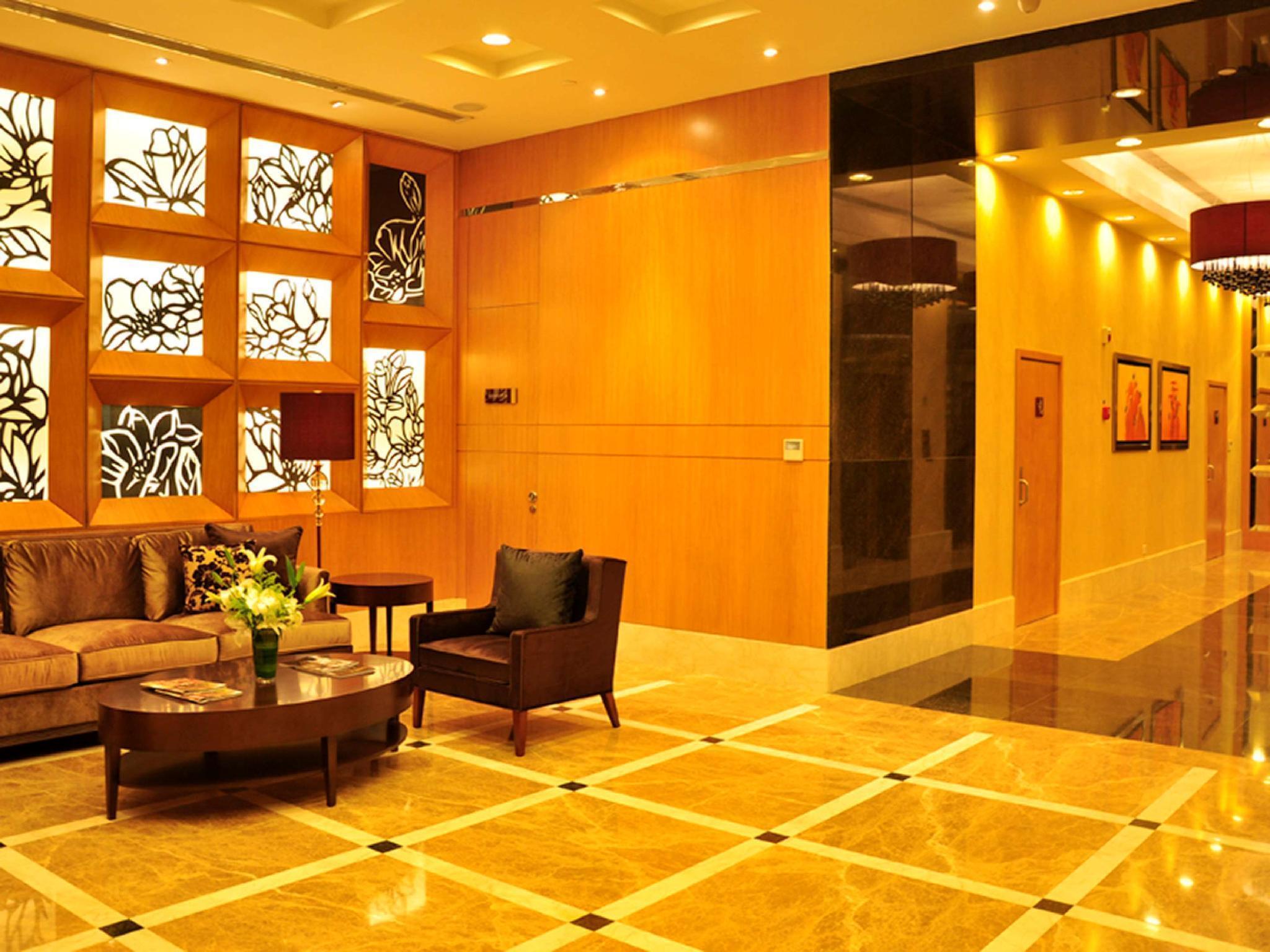 Oakwood Residence Shanghai Exterior photo