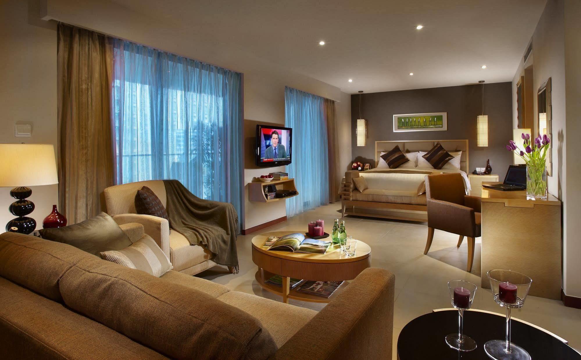 Oakwood Residence Shanghai Room photo